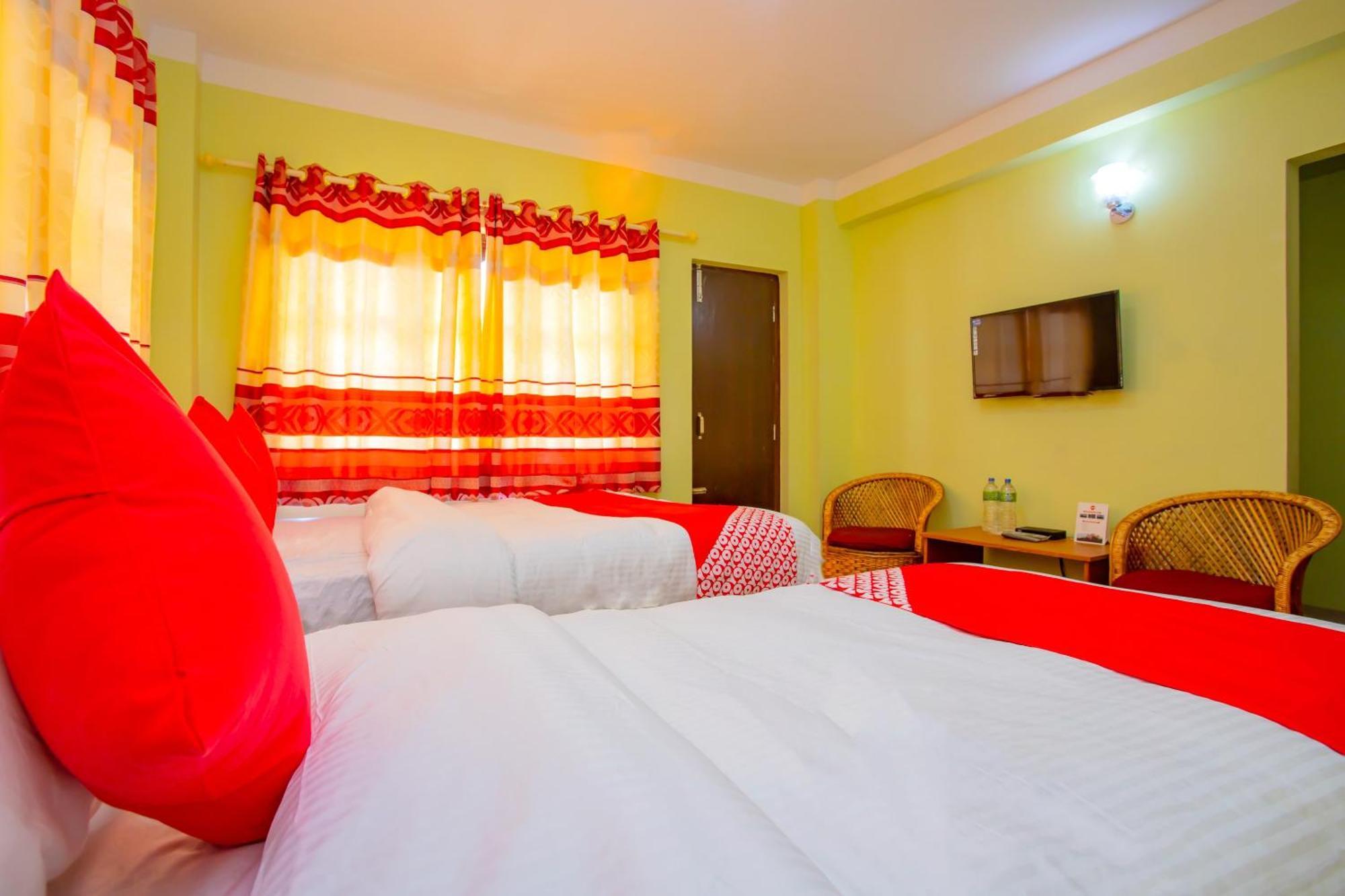 Oyo 589 Hotel Trimurti Kathmandu Exterior foto